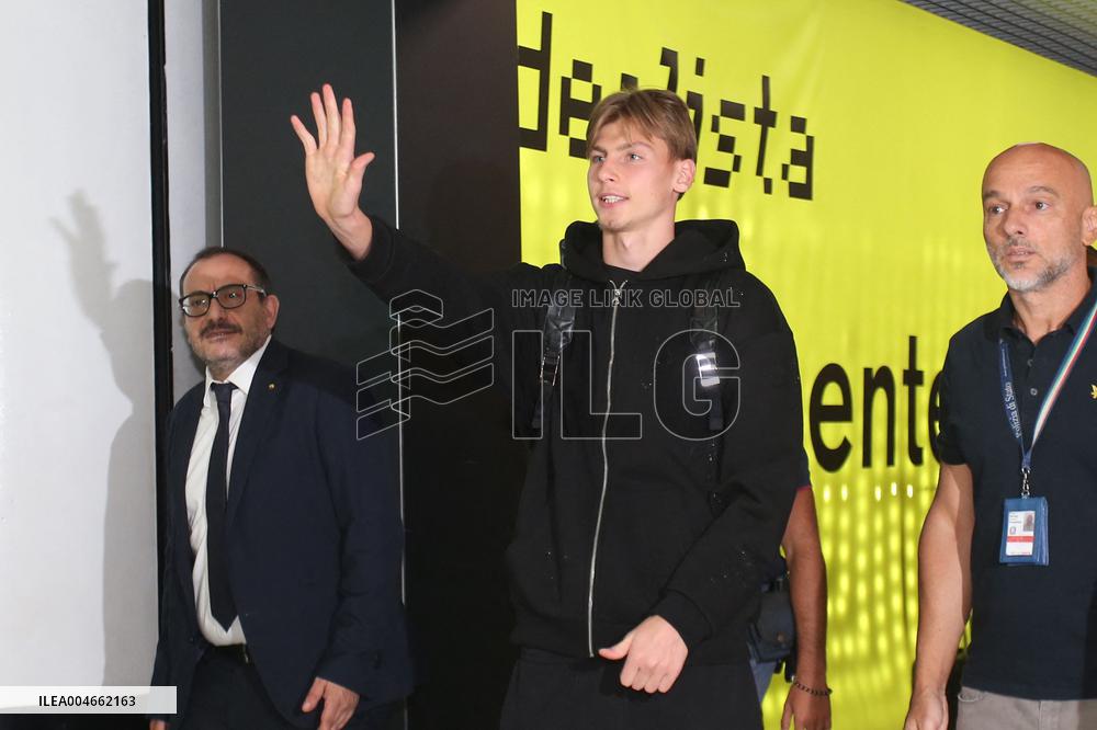 CALCIO - Altro - AS Roma's new signing Jan Ziolkowski