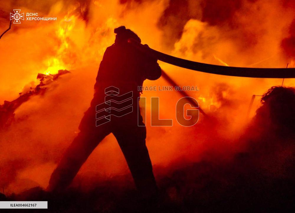 Russian Strikes in Kiev Claim 23 Lives - Ukraine