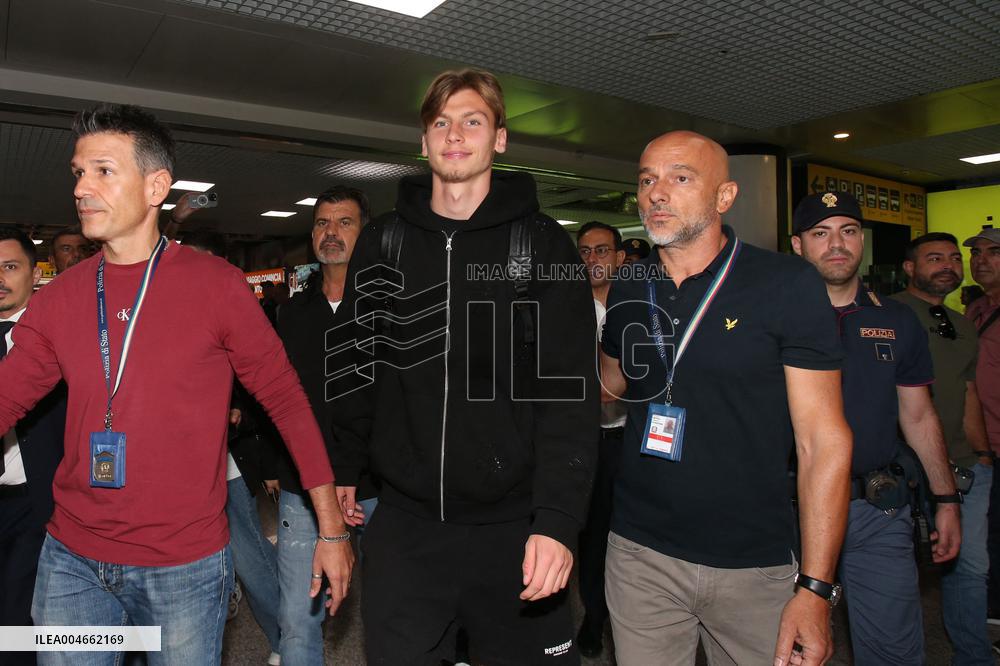 CALCIO - Altro - AS Roma's new signing Jan Ziolkowski