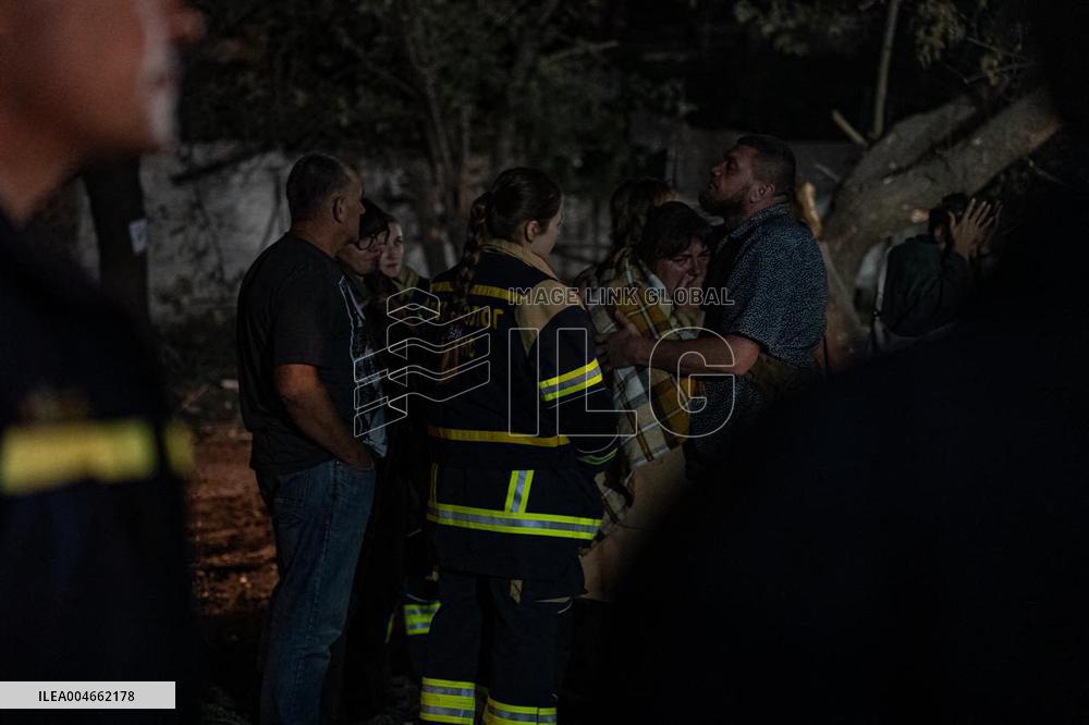 Russian Strikes in Kiev Claim 23 Lives - Ukraine