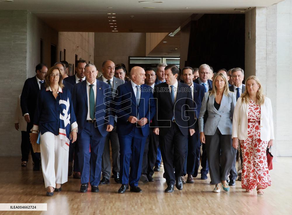 Mañueco Appears to Report on Forest Fires in Castilla Y Leon - Spain