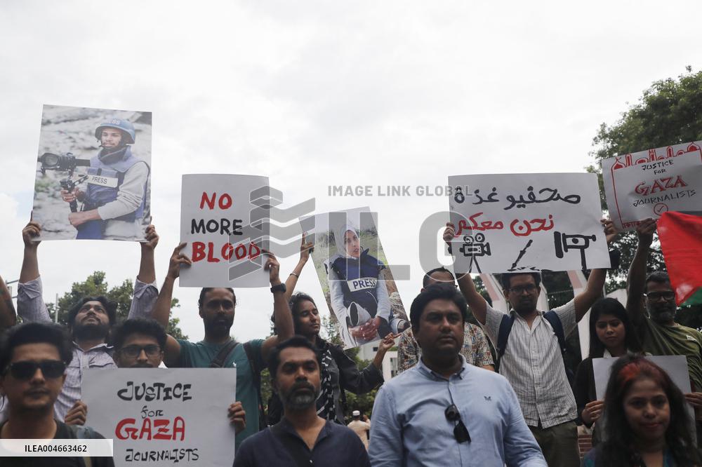 Journalists Protest Killings of Journalists in Gaza - Bangladesh