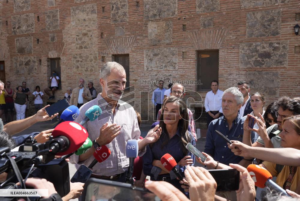 King and Queen Visit Fire-Damaged Villages - Spain