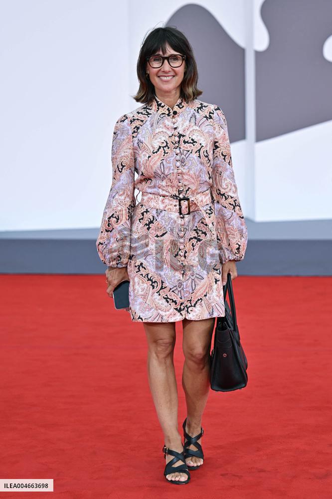 Venice A Pied d Oeuvre Premiere AM