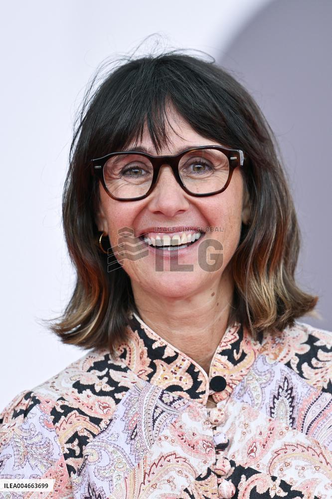 Venice A Pied d Oeuvre Premiere AM