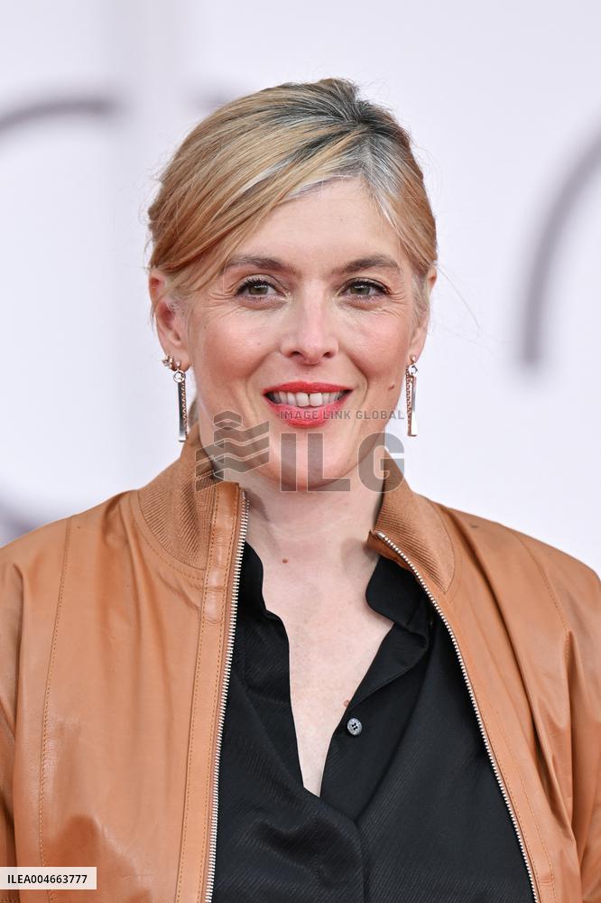 Venice A Pied d Oeuvre Premiere AM