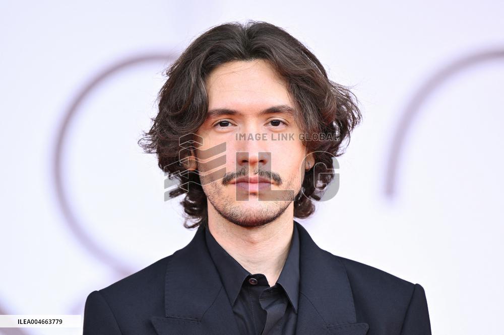 Venice A Pied d Oeuvre Premiere AM