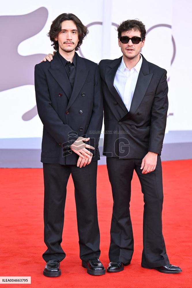 Venice A Pied d Oeuvre Premiere AM