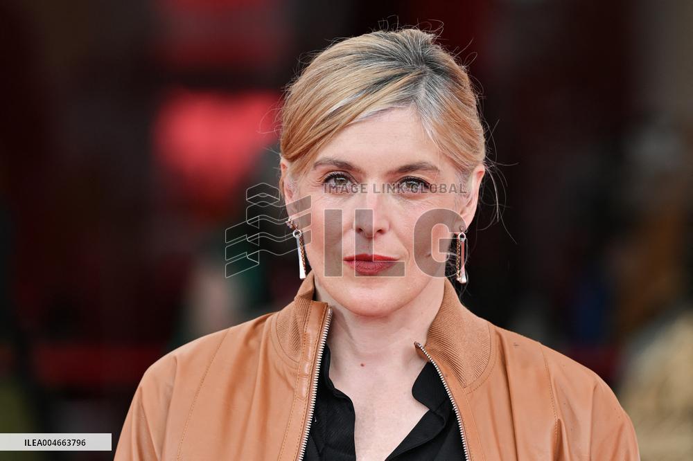 Venice A Pied d Oeuvre Premiere AM
