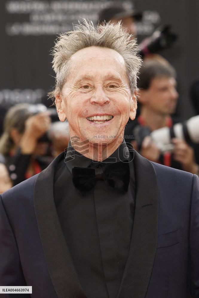 VENICE - Red carpet film AFTER THE HUNT MP