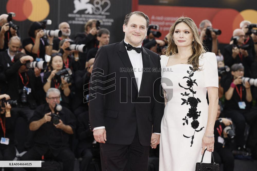 VENICE - Red carpet film AFTER THE HUNT MP