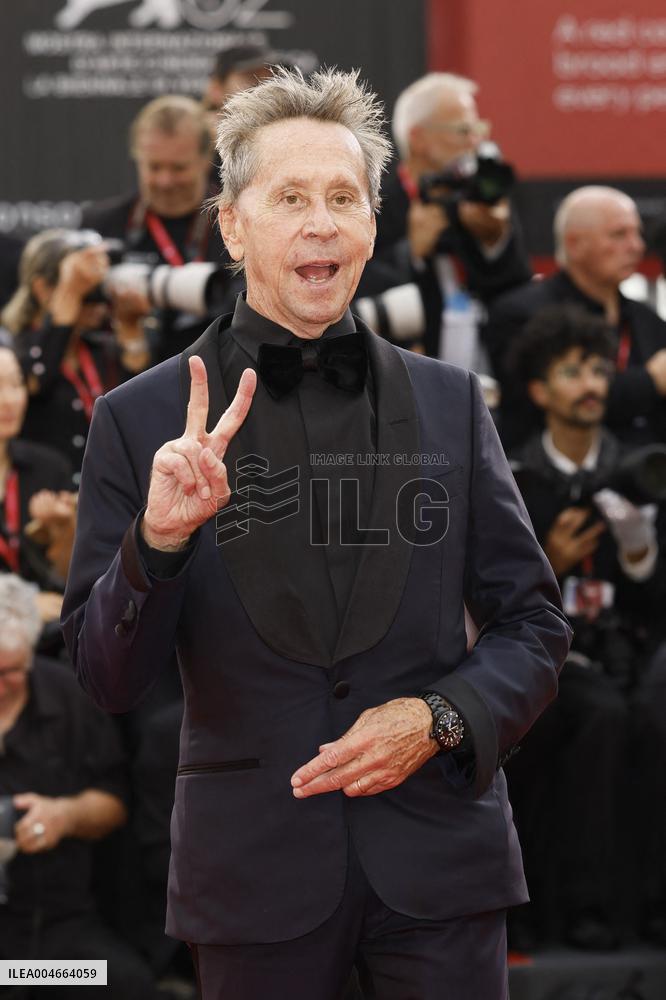 VENICE - Red carpet film AFTER THE HUNT MP