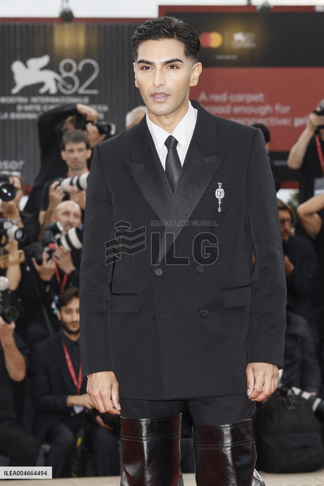 VENICE - Red carpet film AFTER THE HUNT MP