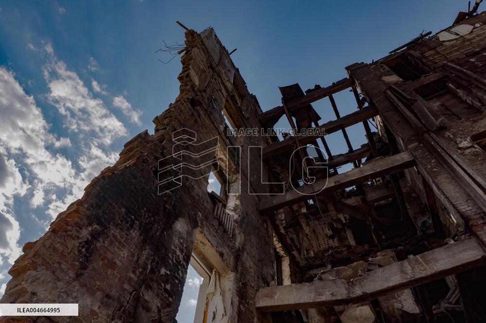 Russians Shelled Sloviansk at Night - Ukraine