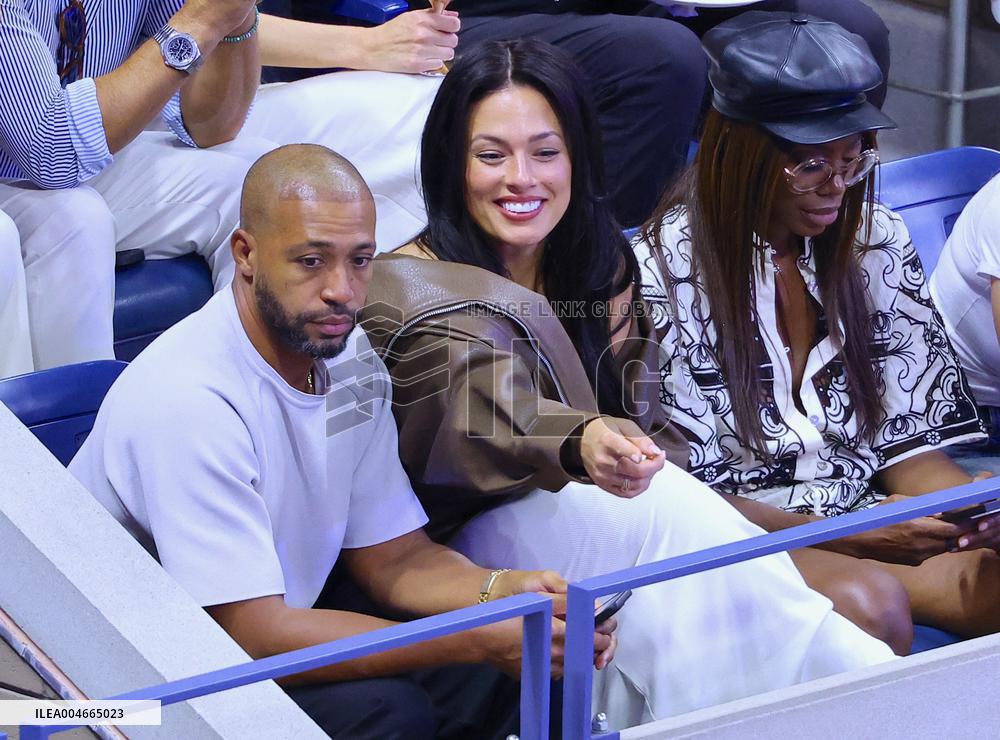 Celebs Attend the US Open - NYC