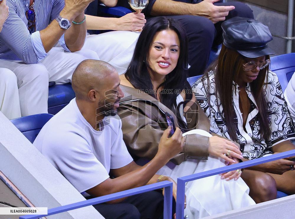 Celebs Attend the US Open - NYC