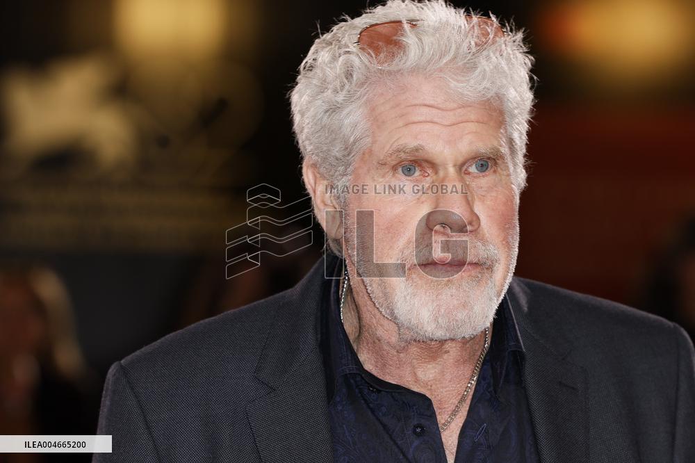 VENICE - Red carpet film NO OTHER CHOICE MP