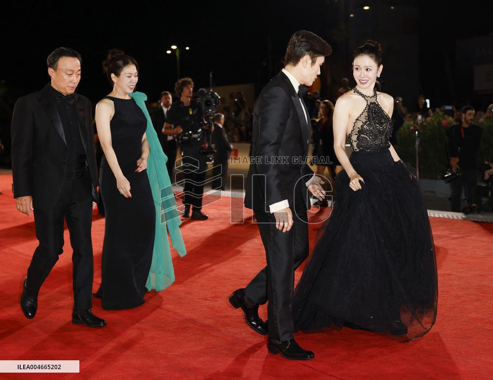 VENICE - Red carpet film NO OTHER CHOICE MP