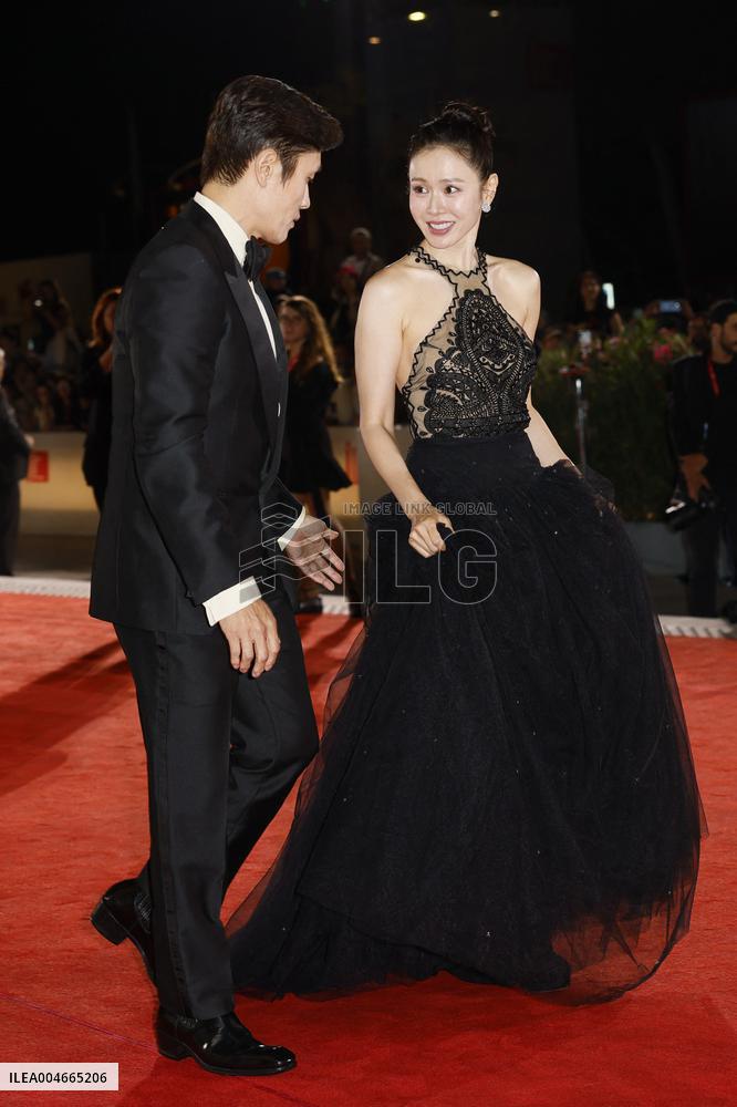 VENICE - Red carpet film NO OTHER CHOICE MP