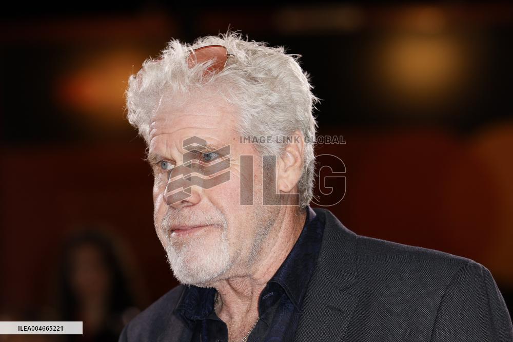 VENICE - Red carpet film NO OTHER CHOICE MP