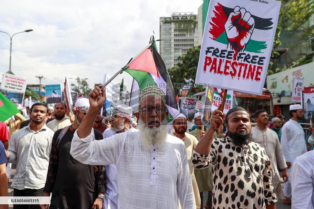 Thousands March to Protest Gaza War - Dhaka