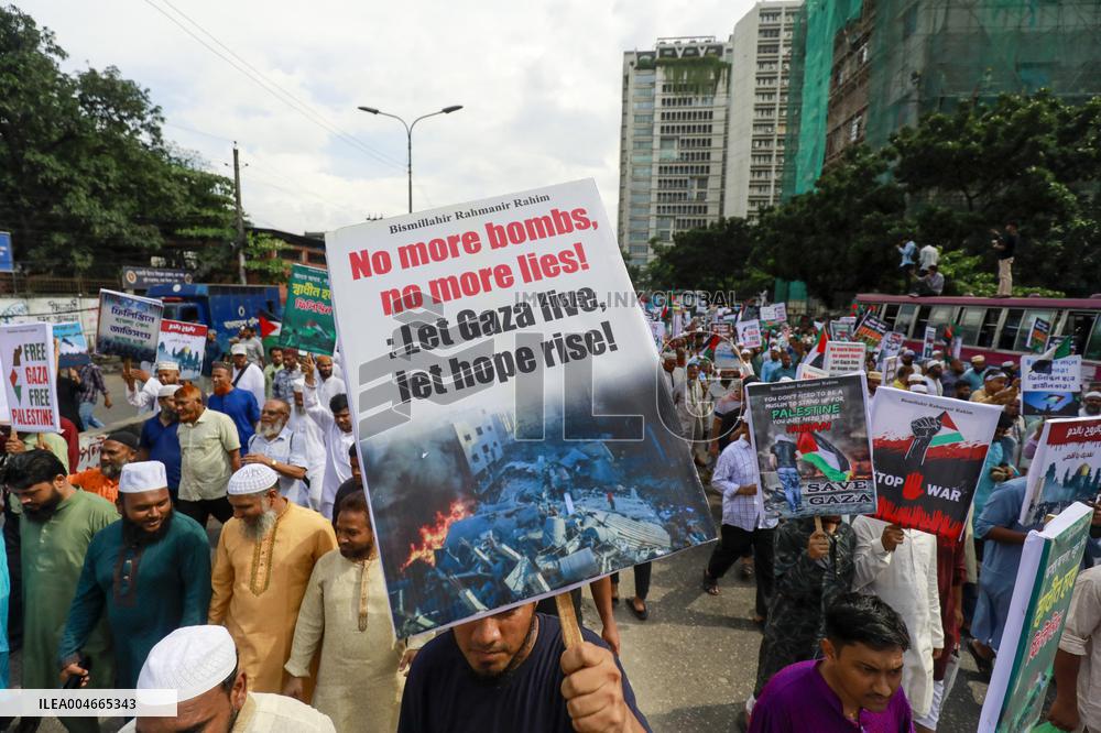Thousands March to Protest Gaza War - Dhaka