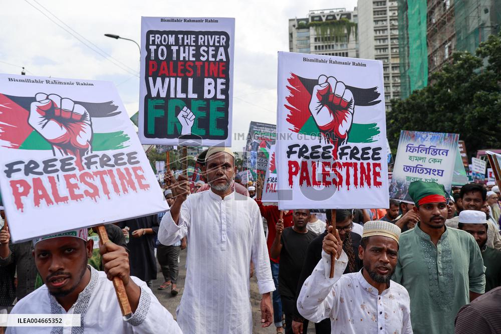 Thousands March to Protest Gaza War - Dhaka