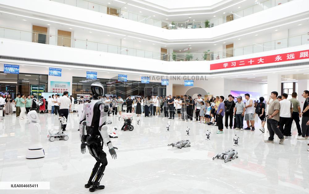 Chongqing Intelligent Engineering Vocational College 2025 Freshmen Report For Duty