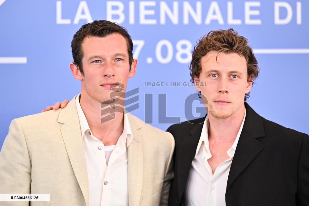 Venice Rose Of Nevada Photocall AM