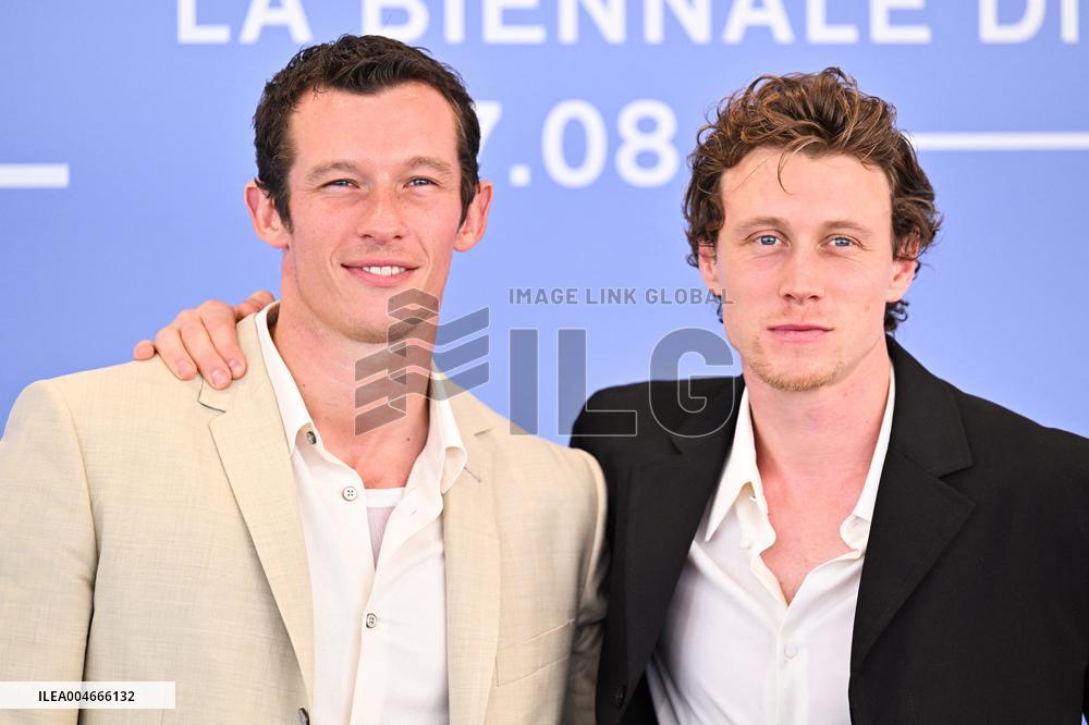 Venice Rose Of Nevada Photocall AM