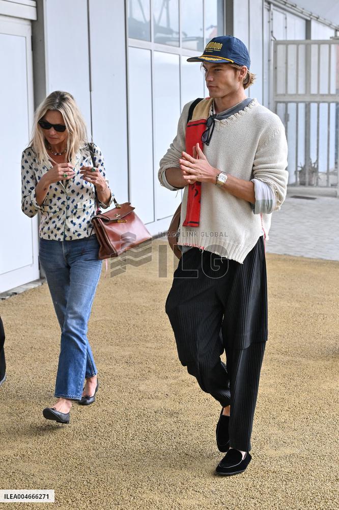Venice Kate Moss Jordan Barrett Airport Arrivals JR