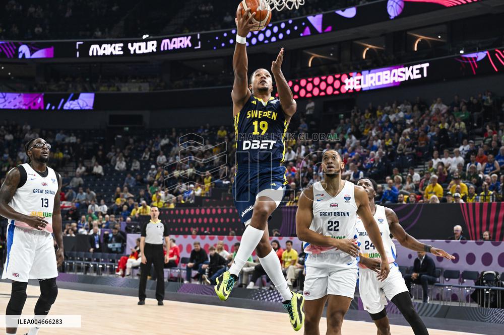 EUROPEAN BASKETBALL CHAMPIONSHIP GREAT BRITAIN-SWEDEN