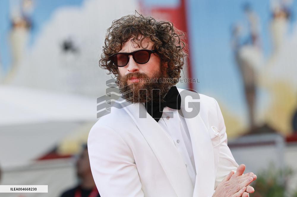 Venice - Red carpet film FRANKENSTEIN MP