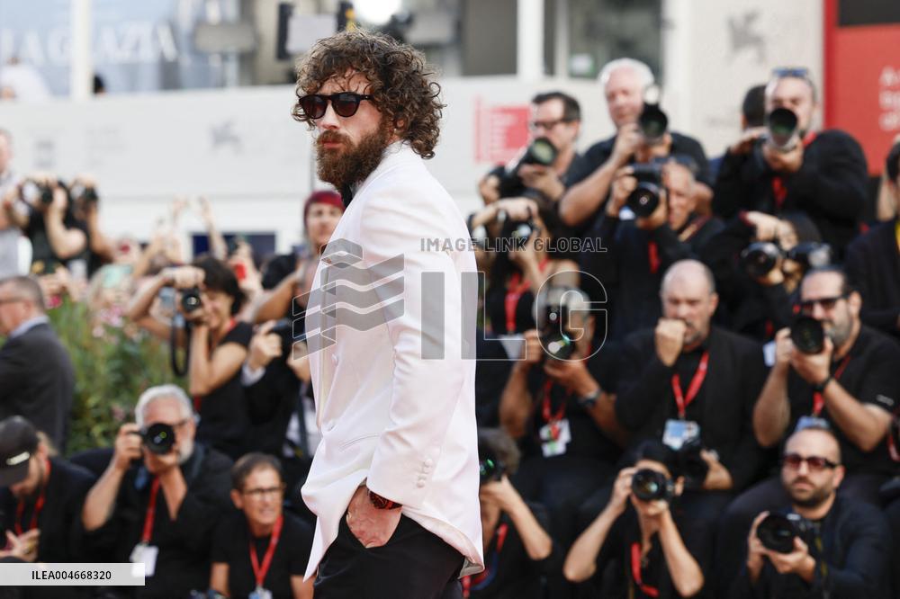 Venice - Red carpet film FRANKENSTEIN MP