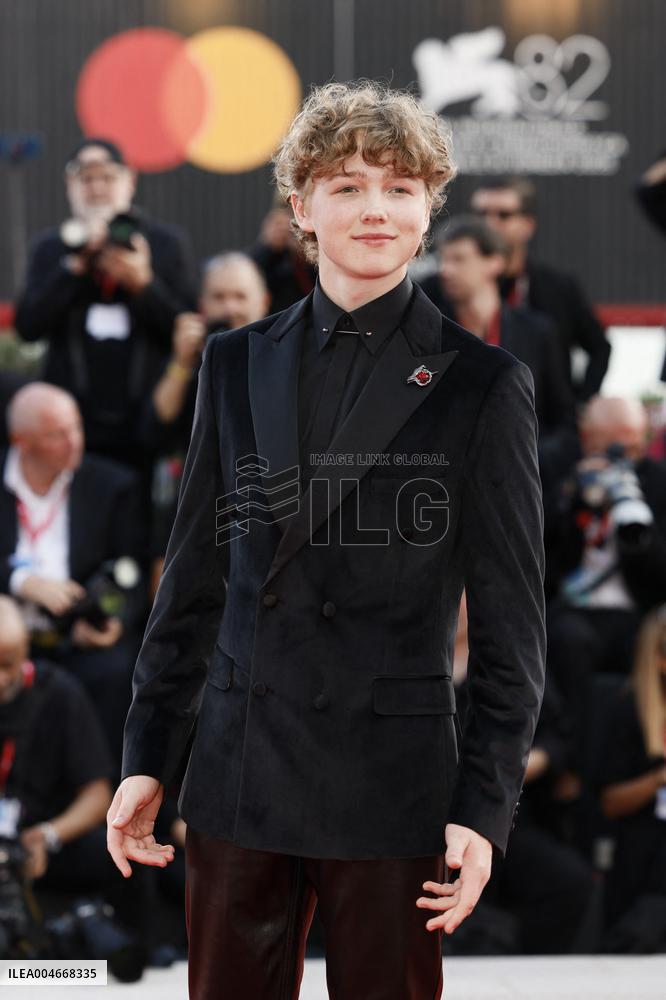 Venice - Red carpet film FRANKENSTEIN MP