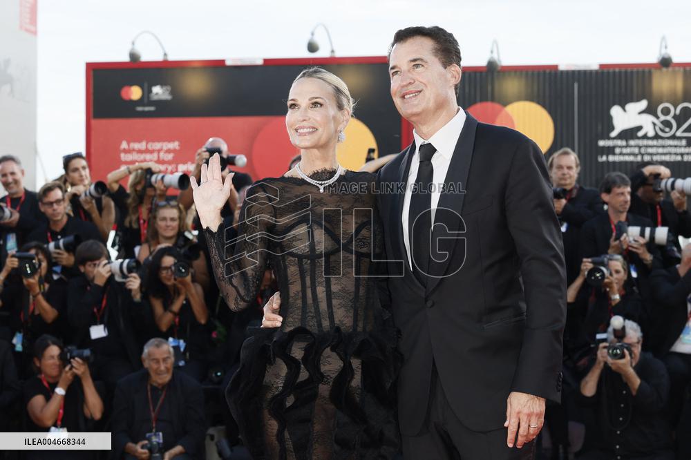 Venice - Red carpet film FRANKENSTEIN MP
