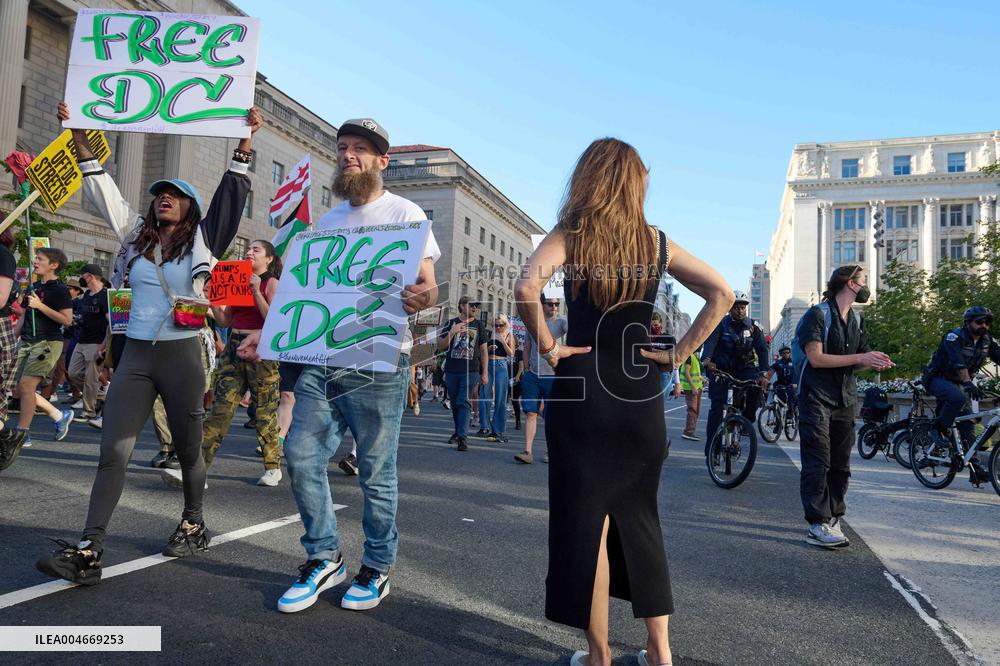 Residents Protest Against Trump - Washington
