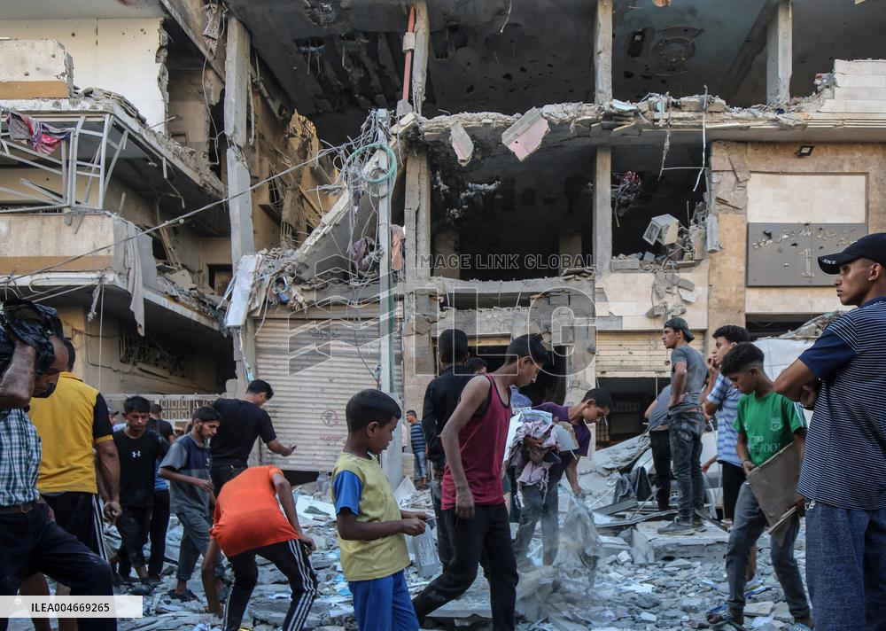 57 Killed in Israeli Attacks Across Gaza