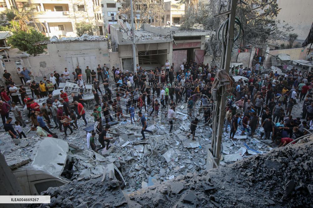 57 Killed in Israeli Attacks Across Gaza