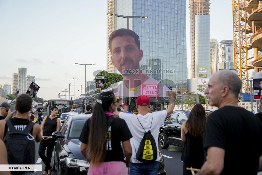 Rally for The End of The War and The Release of The Hostages - Tel Aviv