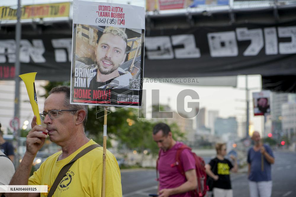 Rally for The End of The War and The Release of The Hostages - Tel Aviv