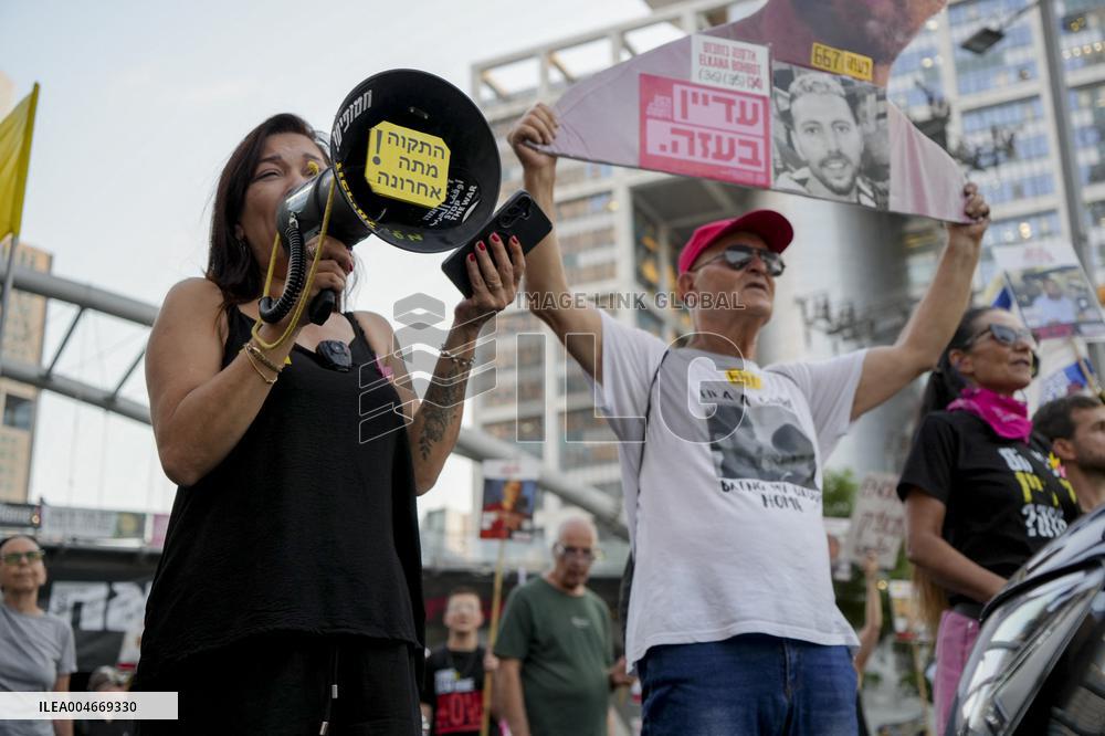 Rally for The End of The War and The Release of The Hostages - Tel Aviv