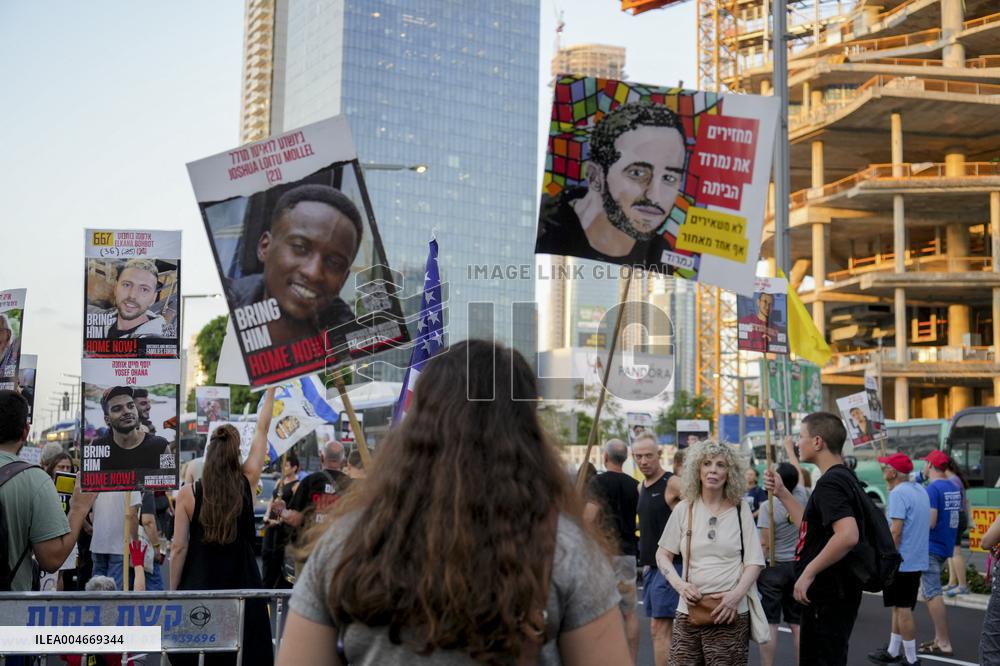 Rally for The End of The War and The Release of The Hostages - Tel Aviv