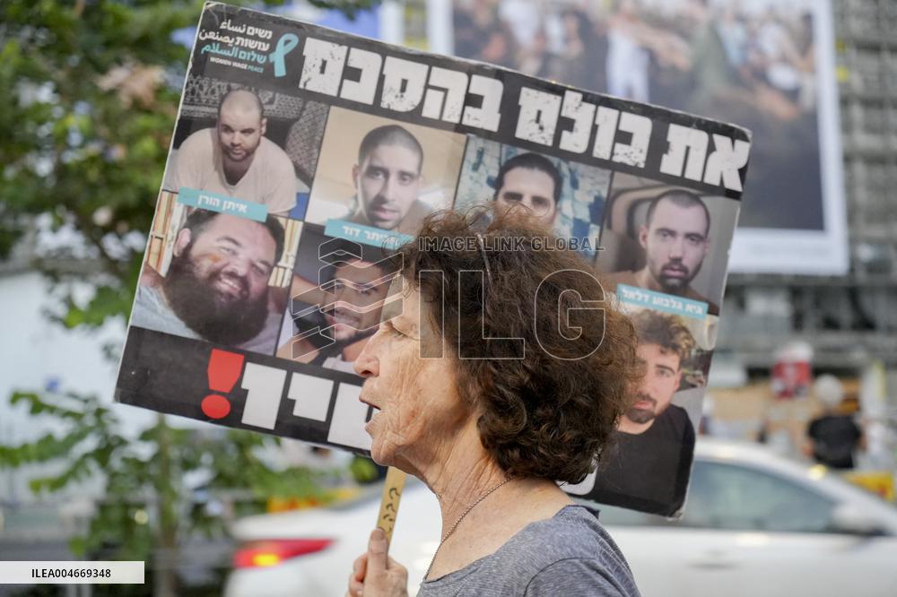 Rally for The End of The War and The Release of The Hostages - Tel Aviv