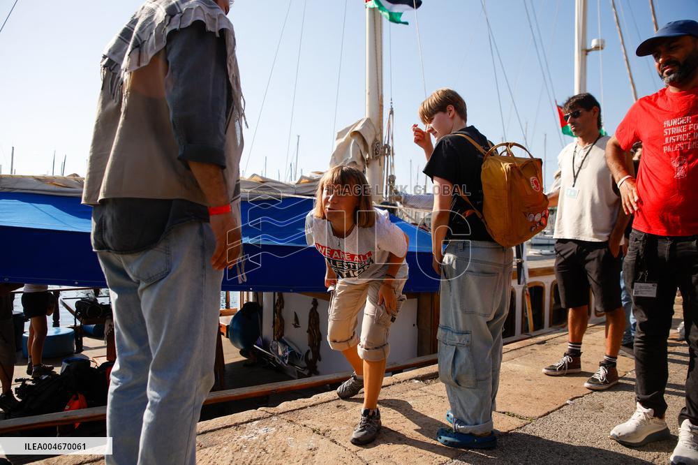 Aid Flotilla With Greta Thunberg Departs For Gaza - Barcelona