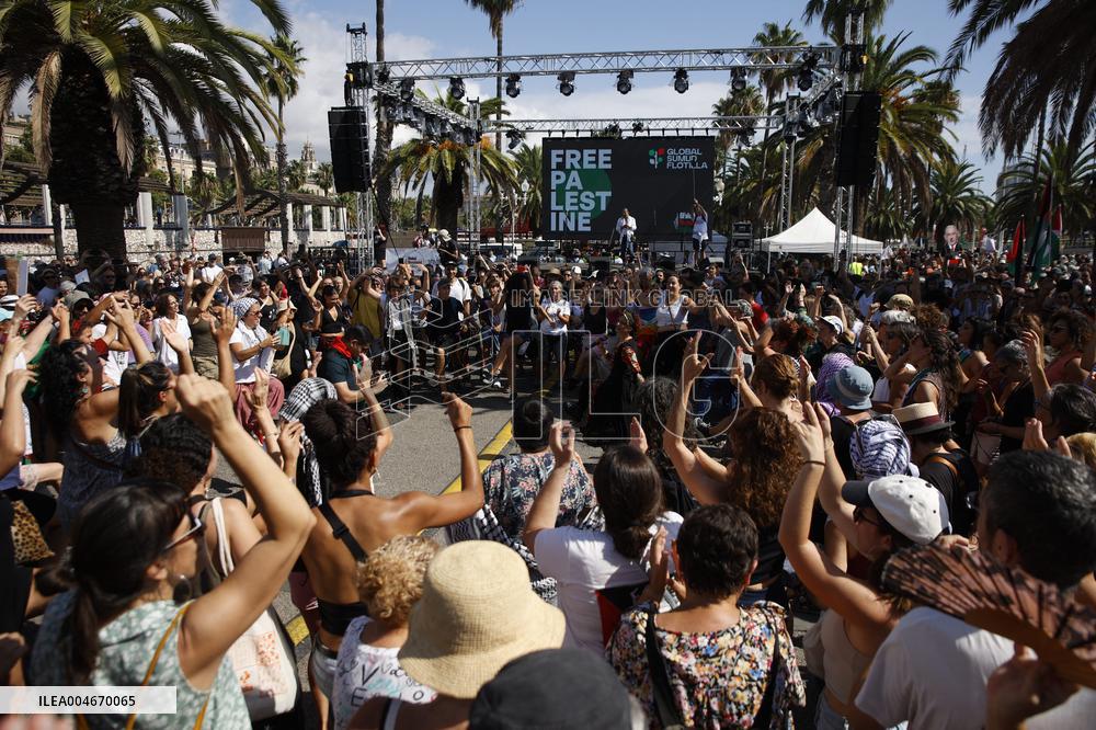 Aid Flotilla With Greta Thunberg Departs For Gaza - Barcelona
