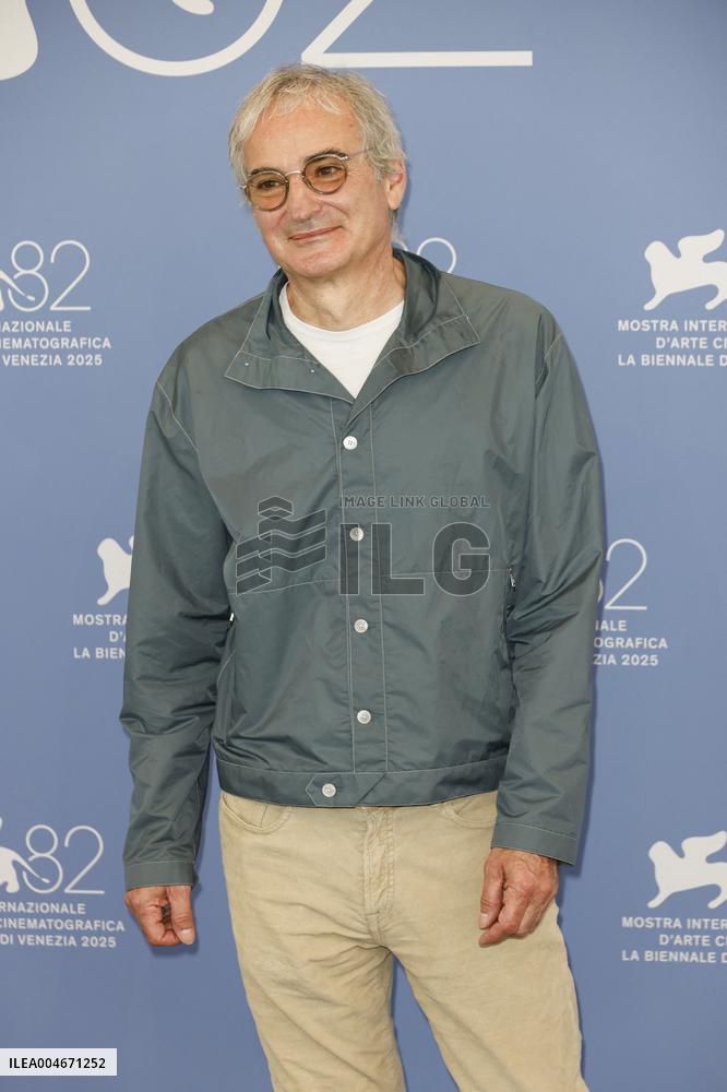 Venice - Photocall film ‘The Wizard Of The Kremlin’ (Le Mage Du Kremlin) MP