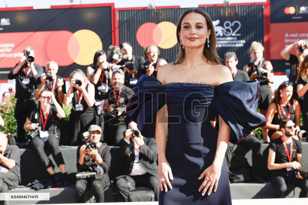 : Venice - Red carpet film ‘The Wizard Of The Kremlin’ (Le Mage Du Kremlin) MP