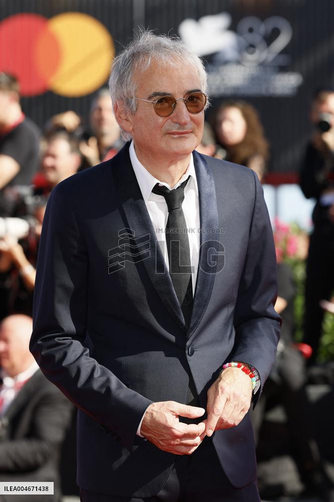 : Venice - Red carpet film ‘The Wizard Of The Kremlin’ (Le Mage Du Kremlin) MP