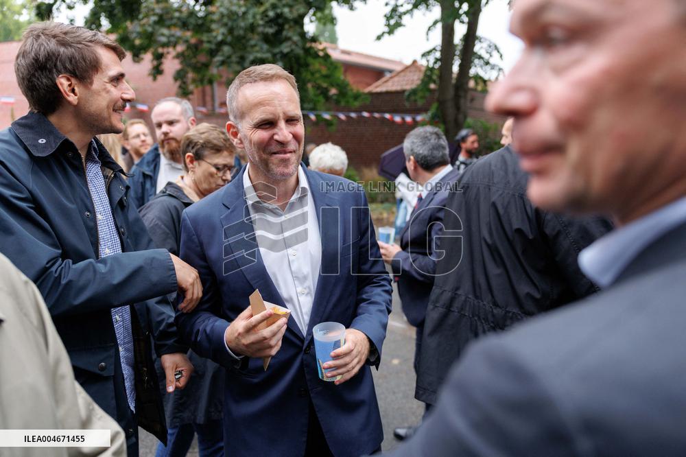 Speech by the Minister of Justice at his political return - Tourcoing AJ